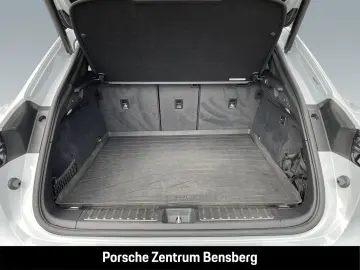 PORSCHE Macan 4 Electric