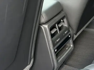 PORSCHE Macan 4 360  InnoDrive Matrix PANO PASM