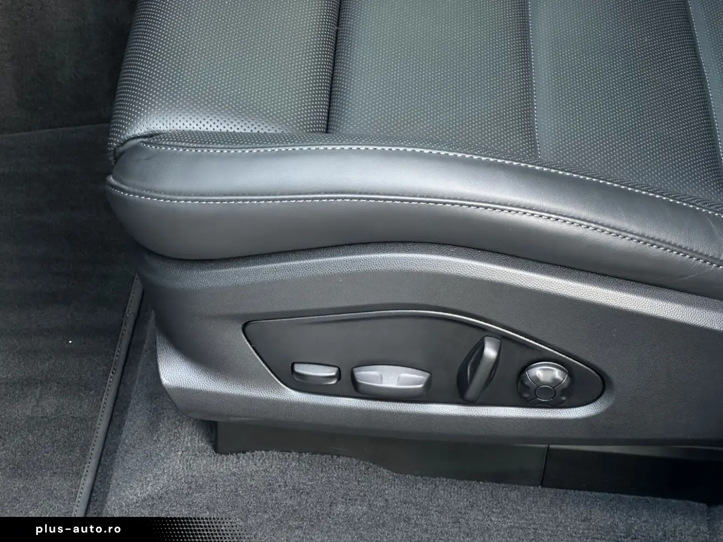 PORSCHE Macan 4 360  InnoDrive Matrix PANO PASM