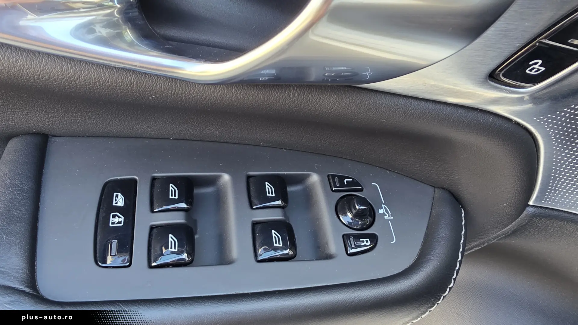 Volvo XC90 T5 Inscription 250 CP  Plug In Aut 8tr