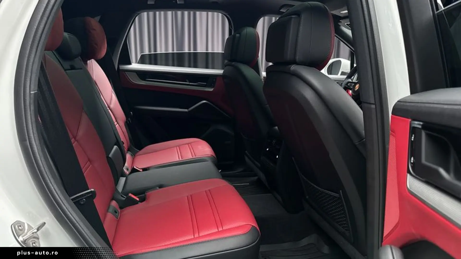 PORSCHE CAYENNE E-HYBRID