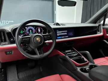 PORSCHE CAYENNE E-HYBRID