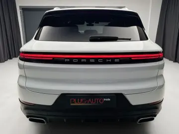 PORSCHE CAYENNE E-HYBRID