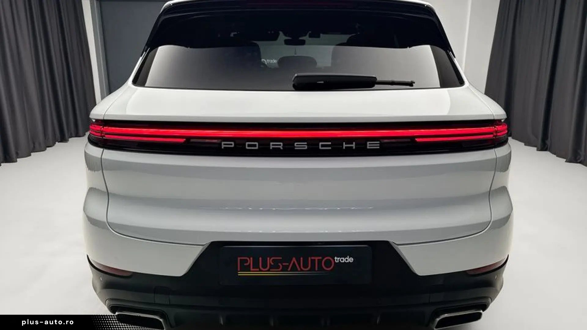 PORSCHE CAYENNE E-HYBRID