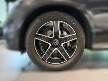 MERCEDES-BENZ GLC 300 d 4MATIC Coupé AMG MBUX Memory…