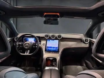 MERCEDES-BENZ GLC 300 d 4MATIC Coupé AMG MBUX Memory…