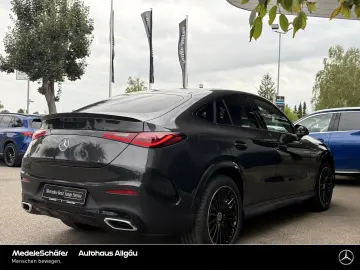 MERCEDES-BENZ GLC 300 d 4M AMG Night 20  Fahr-Assi 3…