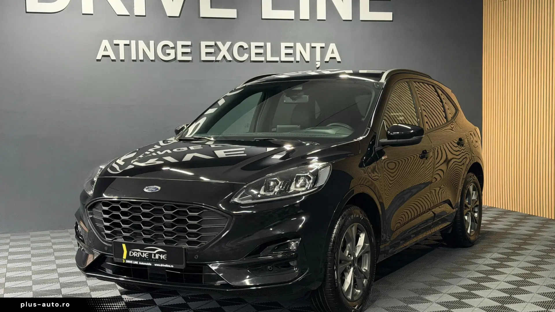 FORD Kuga 2.5 Duratec PHEV ST-LINE