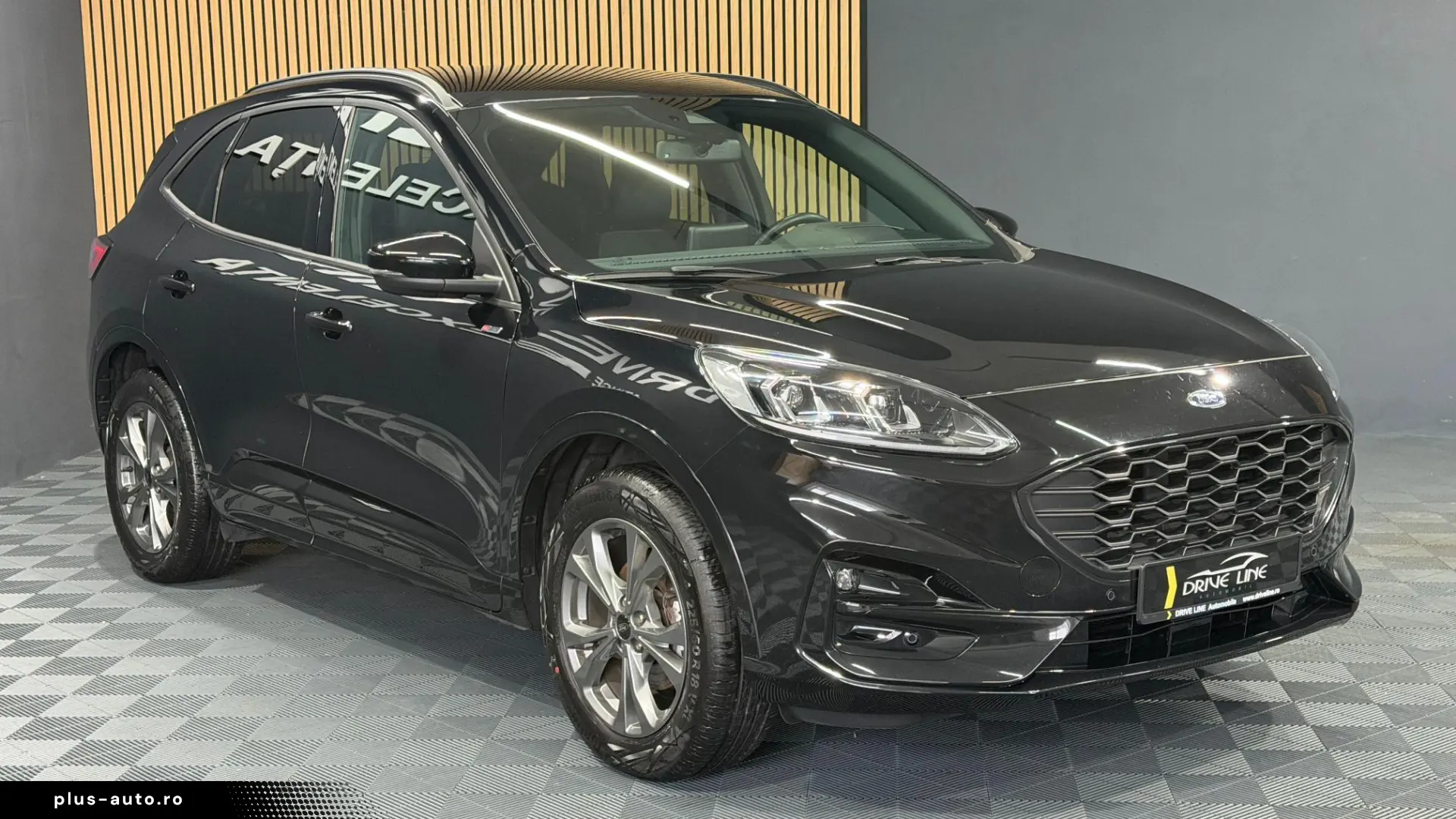 FORD Kuga 2.5 Duratec PHEV ST-LINE