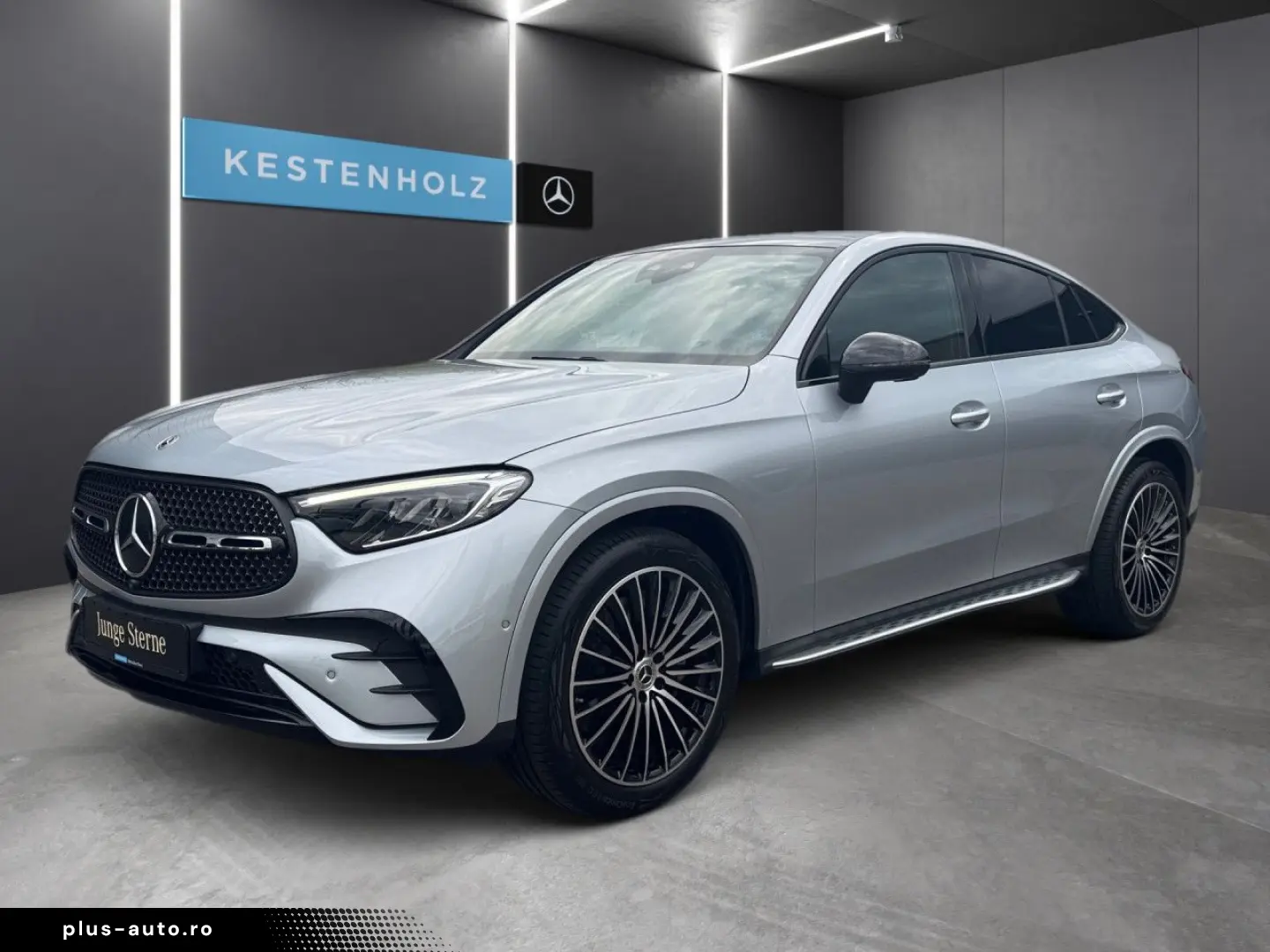 MERCEDES-BENZ GLC 300 d 4Matic AMG NGHT AHK STANDHZ PANO 360