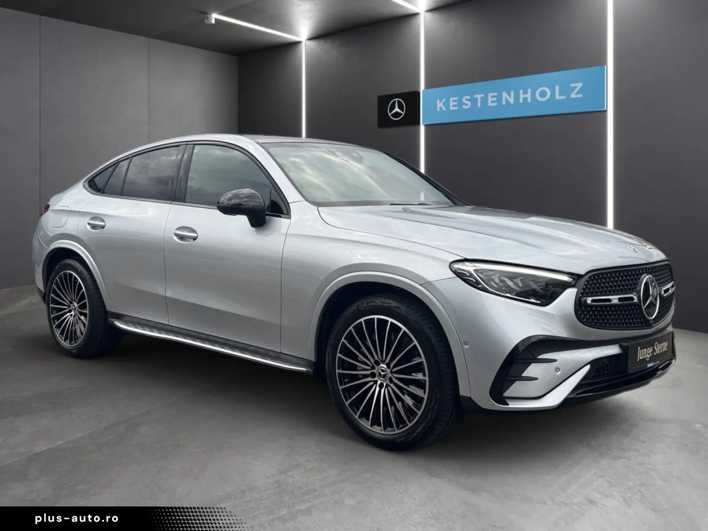 MERCEDES-BENZ GLC 300 d 4Matic AMG NGHT AHK STANDHZ PANO 360