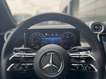 MERCEDES-BENZ GLC 300 d 4Matic AMG NGHT AHK STANDHZ PANO 360
