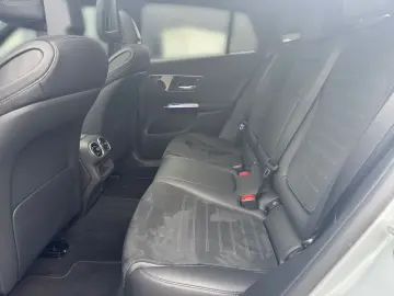 MERCEDES-BENZ GLC 300 d 4Matic AMG NGHT AHK STANDHZ PANO 360