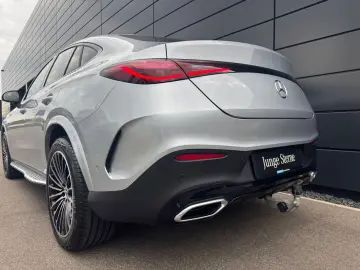 MERCEDES-BENZ GLC 300 d 4Matic AMG NGHT AHK STANDHZ PANO 360