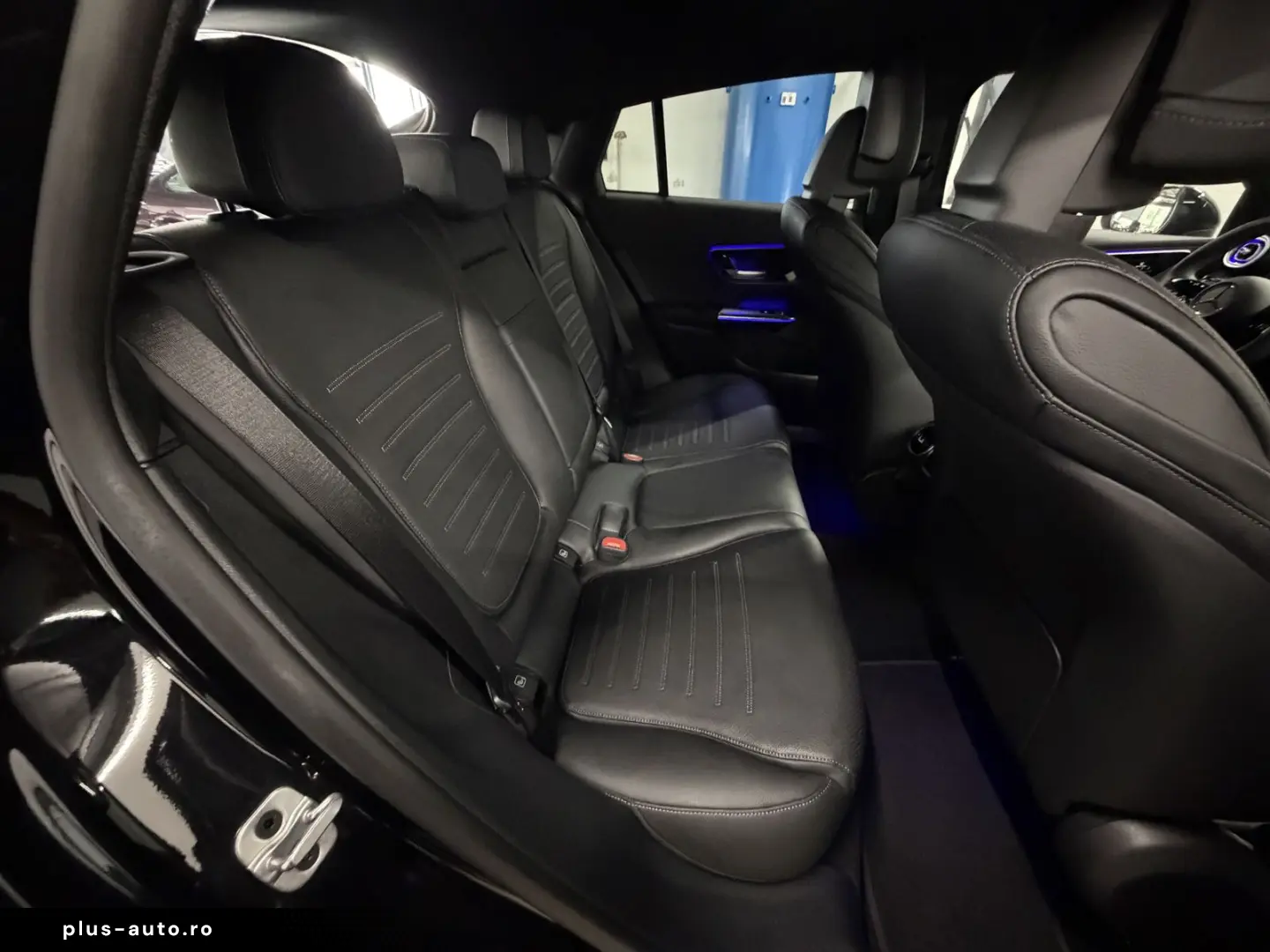 MERCEDES-BENZ GLC 200 Coupe 4M AMG LinePremium  360  HUD 1.H