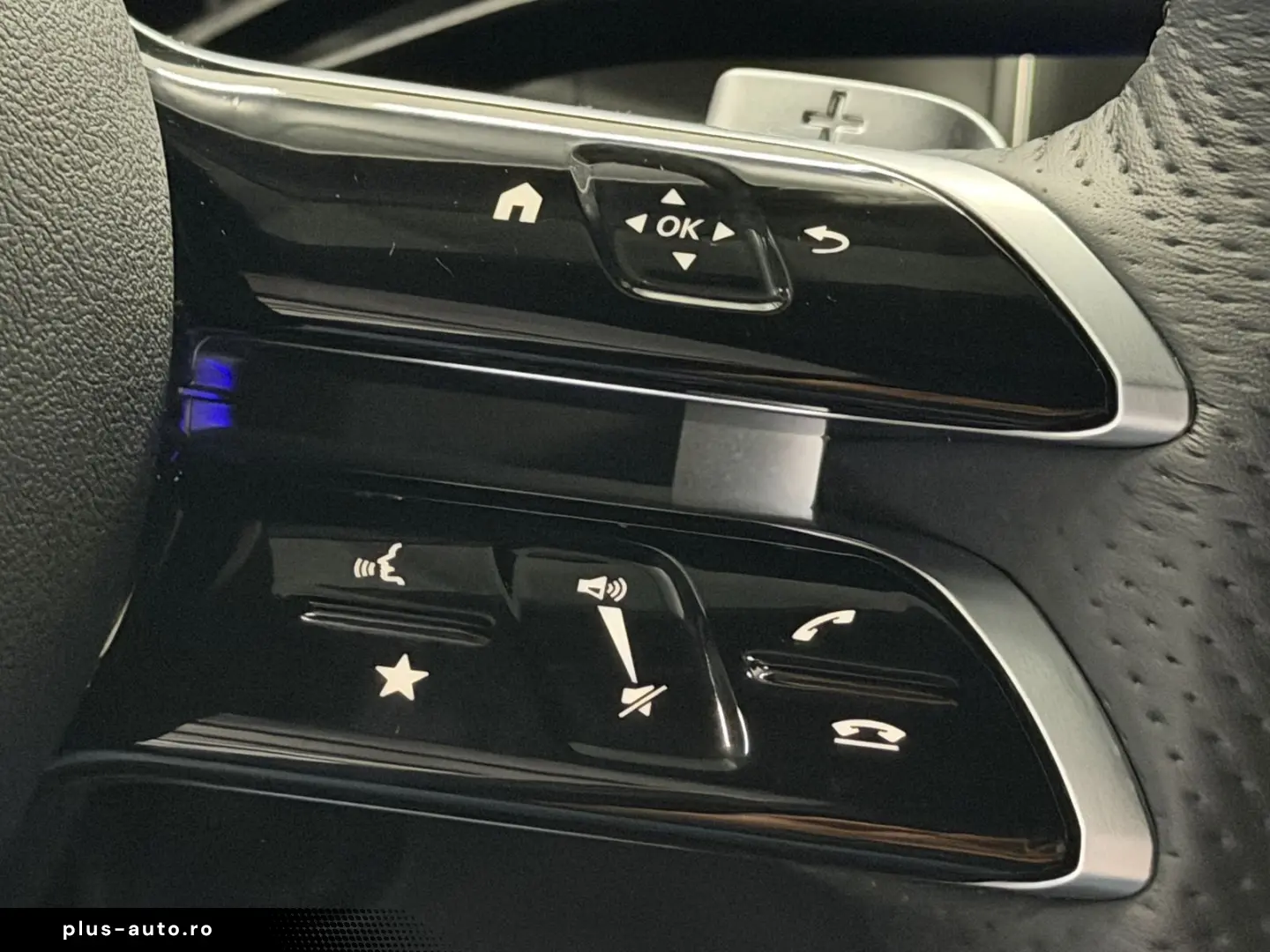 MERCEDES-BENZ GLC 200 Coupe 4M AMG LinePremium  360  HUD 1.H