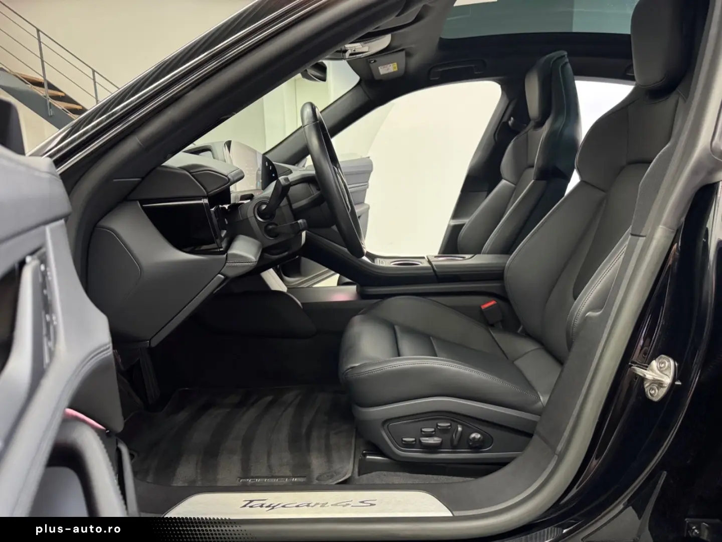 PORSCHE Taycan 4S Perf.  2xDisplay Matrix Pano 360  BOSE