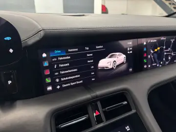 PORSCHE Taycan 4S Perf.  2xDisplay Matrix Pano 360  BOSE