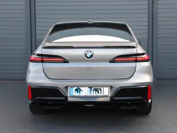 BMW 760i xDrive M Crystal SkyLounge B&W HUD ACC 360