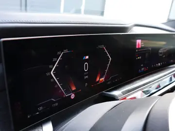 BMW 760i xDrive M Crystal SkyLounge B&W HUD ACC 360