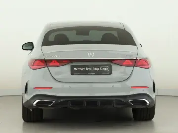 MERCEDES-BENZ E 220 d 4M  AMG Dig.Light HUD Leder Su…