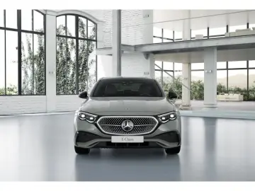 MERCEDES-BENZ E 220 d 4M AMG-Sport Pano Super StdHz …
