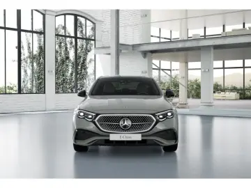 MERCEDES-BENZ E 220 d 4M AMG-Sport Pano Super 360 StdHz Burm