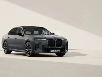BMW 740i xDrive MY27 10 26 M SPORT PRO EXECUTIVE ICO