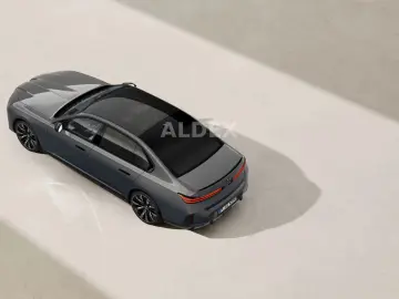 BMW 740i xDrive MY27 10 26 M SPORT PRO EXECUTIVE ICO