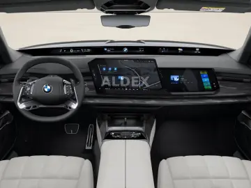 BMW 740i xDrive MY27 10 26 M SPORT PRO EXECUTIVE ICO