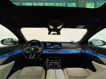 BMW 740 d xDrive M Sport   VAT   BMW Warranty