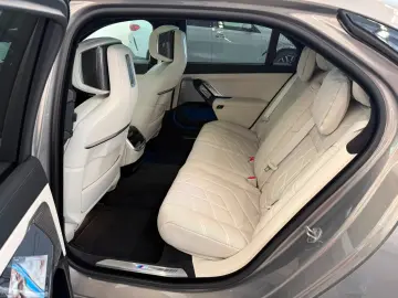 BMW 740 d xDrive M Sport   VAT   BMW Warranty