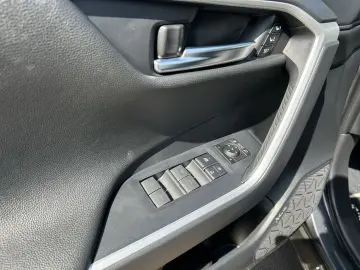 TOYOTA RAV 4 2.5 4x4 Hybrid Panoramadach