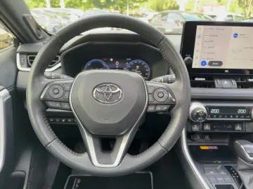 TOYOTA RAV 4 2 5l HEV Style Selection Pano JBL CarPlay