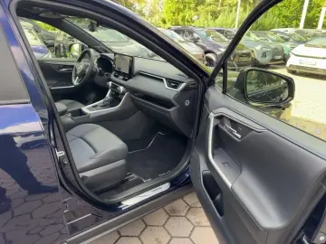 TOYOTA RAV 4 2 5l HEV Style Selection Pano JBL CarPlay