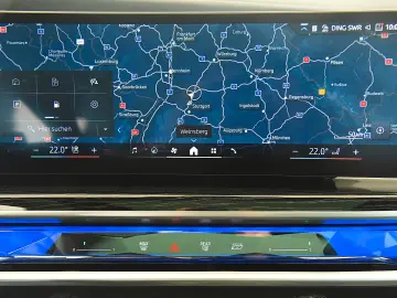 BMW 740d xDrive M Sport Pro ACC Pano B&W HUD AHK LED