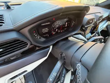 LAMBORGHINI Urus S  Nero Nemesis  23   Keramik  B&O  3D  HUD