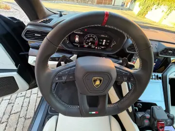 LAMBORGHINI Urus S  Nero Nemesis  23   Keramik  B&O  3D  HUD