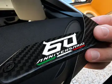 LAMBORGHINI Urus S  Nero Nemesis  23   Keramik  B&O  3D  HUD