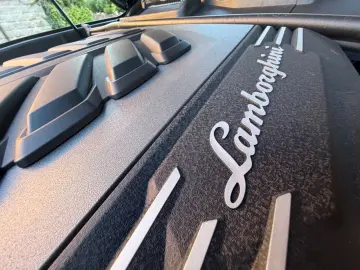 LAMBORGHINI Urus S  Nero Nemesis  23   Keramik  B&O  3D  HUD