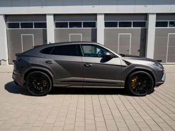 Lamborghini Urus SE   PD26   Carbon   B&O   TV   Panoramic
