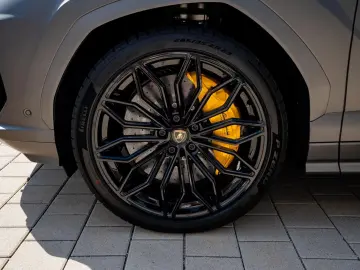 Lamborghini Urus SE   PD26   Carbon   B&O   TV   Panoramic