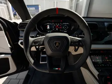 Lamborghini Urus SE   PD26   Carbon   B&O   TV   Panoramic