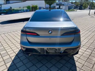 BMW 740 d xDr M Sport  FULLY EQUIPMENT
