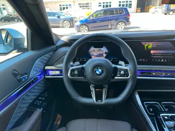 BMW 740 d xDr M Sport  FULLY EQUIPMENT