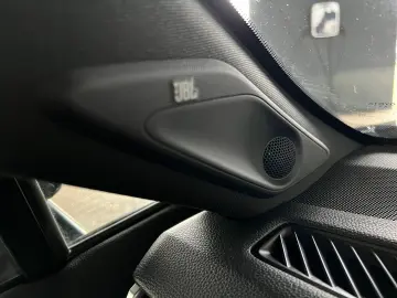 TOYOTA RAV 4 Hybrid 4x2 Style Selection Technik JBL 360