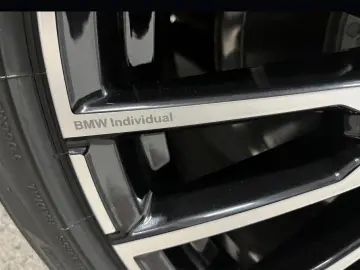 BMW 750e xDr.  MSPORT PRO LOUNGE SEAT FUND ENT 2026
