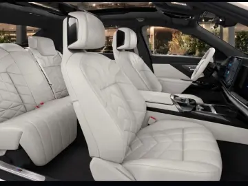 BMW 740 xDrive   M SPORT PRO