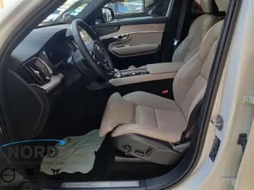 VOLVO XC90 Ultra Dark Plug-In Hy. AWD Voll UPE 106.510