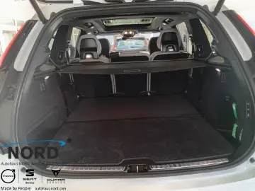 VOLVO XC90 Ultra Dark Plug-In Hy. AWD Voll UPE 106.510
